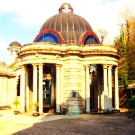 A Casa Do Aloumino Da Auga Mondariz Vt-po-00148 Y Prexigueiro Obsequio Entrada Por Persona A Circuito Termal 펜션