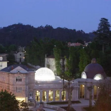 A Casa Do Aloumiño Da Auga Mondariz Vt-po-00148 Y Prexigueiro Obsequio Entrada Por Persona A Circuito Termal