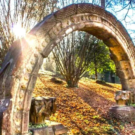 A Casa Do Aloumino Da Auga Mondariz Vt-po-00148 Y Prexigueiro Obsequio Entrada Por Persona A Circuito Termal 펜션