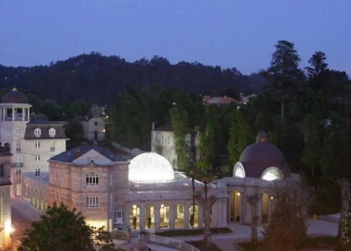 A Casa Do Aloumino Da Auga Mondariz Vt-po-00148 Y Prexigueiro Obsequio Entrada Por Persona A Circuito Termal