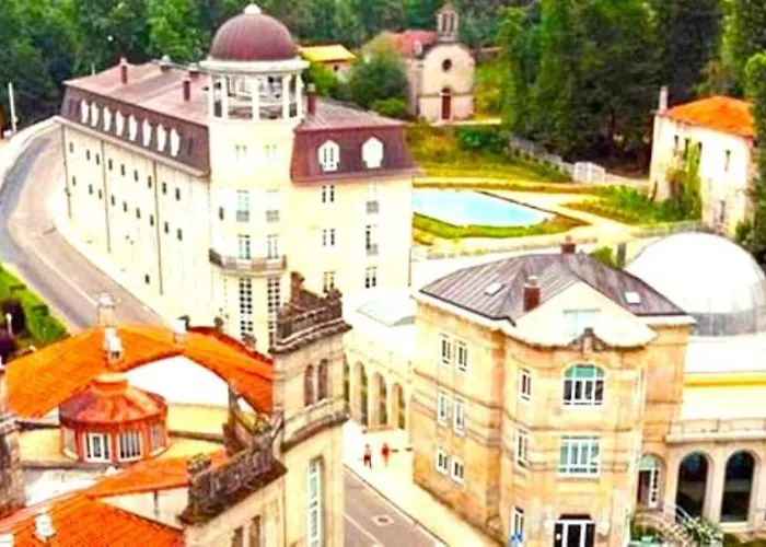 A Casa Do Aloumino Da Auga Mondariz Vt-po-00148 Y Prexigueiro Obsequio Entrada Por Persona A Circuito Termal 別荘 *