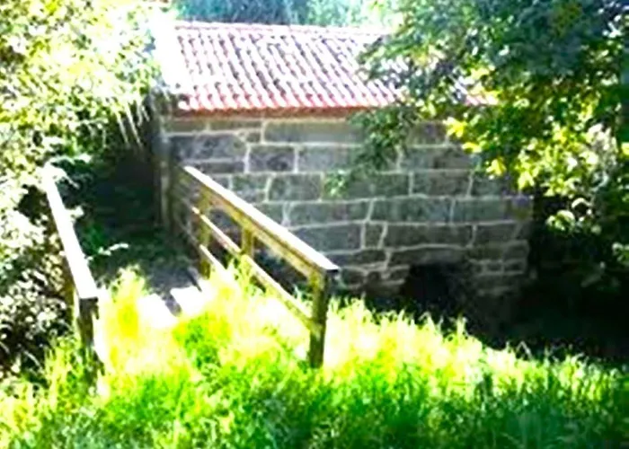 A Casa Do Aloumino Da Auga Mondariz Vt-po-00148 Y Prexigueiro Obsequio Entrada Por Persona A Circuito Termal 別荘 San Felix (Pontevedra)
