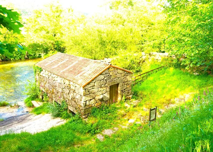 A Casa Do Aloumino Da Auga Mondariz Vt-po-00148 Y Prexigueiro Obsequio Entrada Por Persona A Circuito Termal * San Felix (Pontevedra)