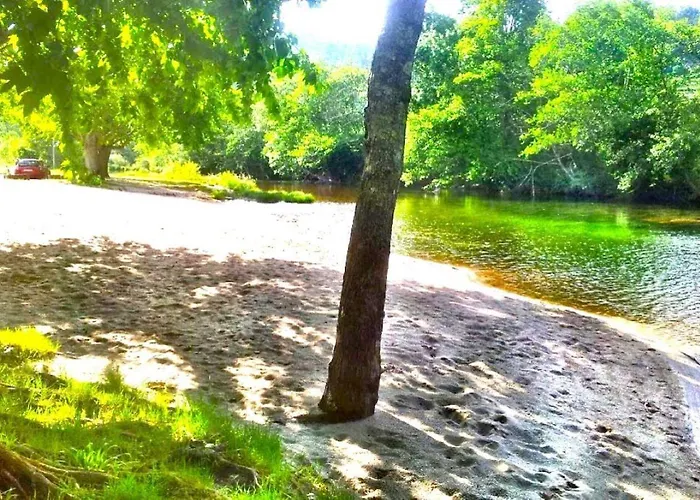 A Casa Do Aloumino Da Auga Mondariz Vt-po-00148 Y Prexigueiro Obsequio Entrada Por Persona A Circuito Termal San Felix (Pontevedra)