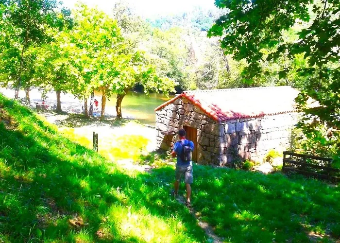 A Casa Do Aloumino Da Auga Mondariz Vt-po-00148 Y Prexigueiro Obsequio Entrada Por Persona A Circuito Termal 別荘 San Felix (Pontevedra)