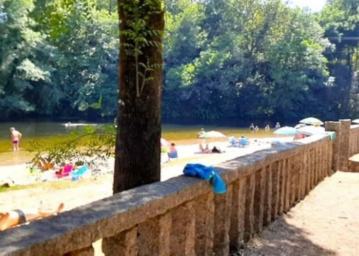 Сasa de vacaciones A Casa Do Aloumiño Da Auga Mondariz Vt-po-00148 Y Prexigueiro Obsequio Entrada Por Persona A Circuito Termal