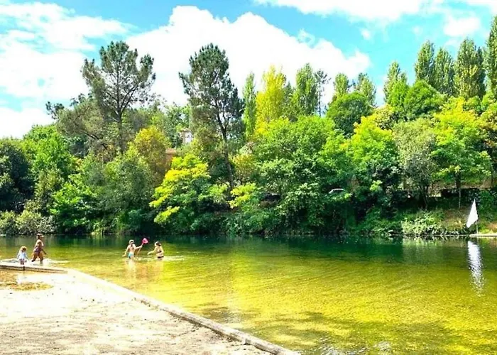 Сasa de vacaciones A Casa Do Aloumiño Da Auga Mondariz Vt-po-00148 Y Prexigueiro Obsequio Entrada Por Persona A Circuito Termal