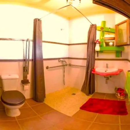 A Casa Do Aloumino Da Auga Mondariz Vt-po-00148 Y Prexigueiro Obsequio Entrada Por Persona A Circuito Termal Ferienhaus San Felix (Pontevedra)