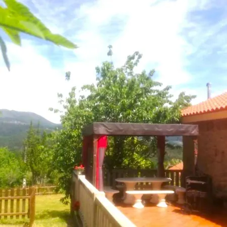 Ferienhaus A Casa Do Aloumino Da Auga Mondariz Vt-po-00148 Y Prexigueiro Obsequio Entrada Por Persona A Circuito Termal *
