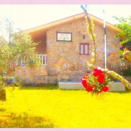 A Casa Do Aloumino Da Auga Mondariz Vt-po-00148 Y Prexigueiro Obsequio Entrada Por Persona A Circuito Termal Ferienhaus San Felix (Pontevedra)